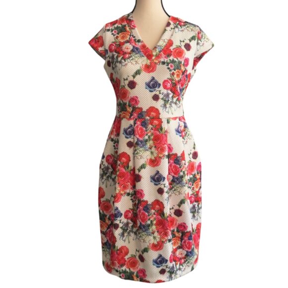 HAZEL MAE WHITE BACKGROUND AND BEAUTIFUL FLORAL PATTERN DRESS, SZ. M, NEW - Picture 1 of 8